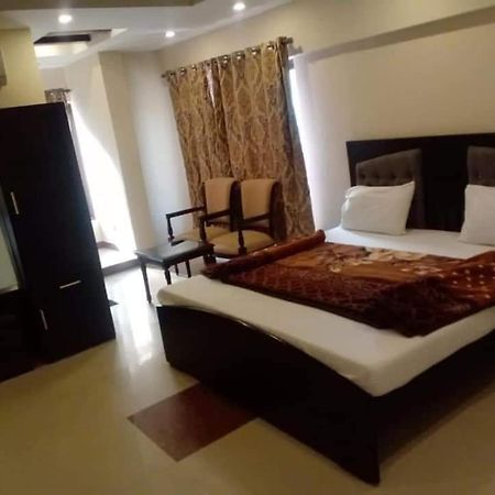 Pak Hotel Ісламабад Екстер'єр фото