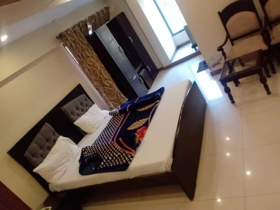 Pak Hotel Ісламабад Екстер'єр фото